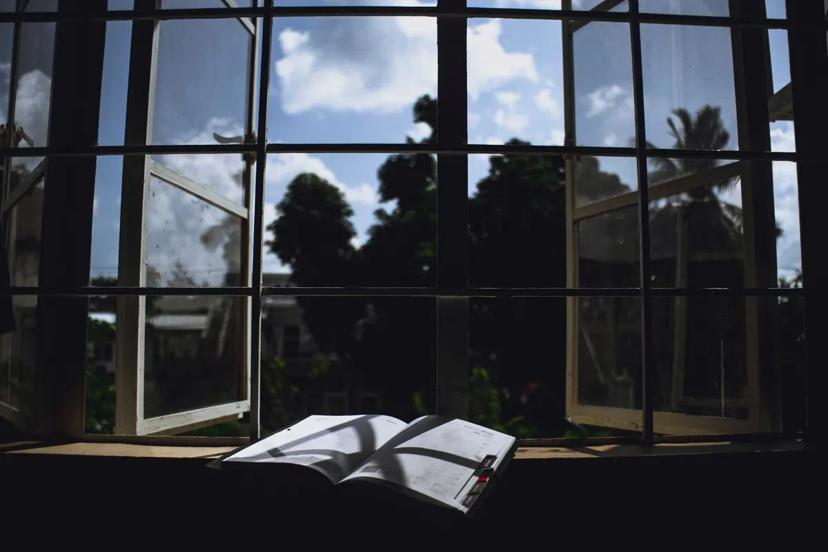 Reading Slumps Explained: Why They Happen and How to Return